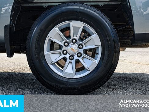 Used 2025 Chevrolet Silverado 1500 LT RWD image 17