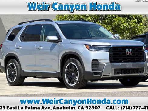 New 2026 Honda Pilot Touring image 1