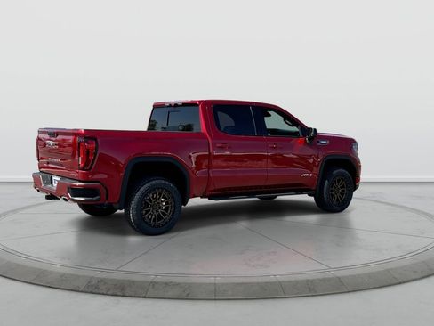 Used 2024 GMC Sierra 1500 AT4 w/ Technology Package AWD/4WD image 8