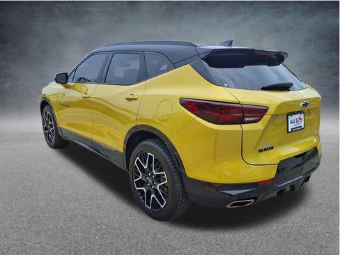 Used 2023 Chevrolet Blazer RS FWD image 13