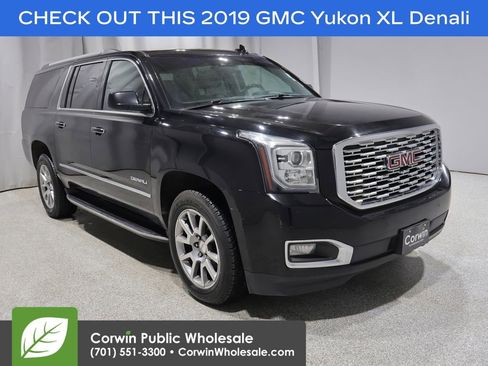 Used 2019 GMC Yukon XL Denali AWD/4WD image 1