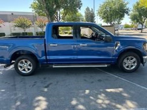 Used 2025 Ford F150 XLT w/ Equipment Group 301A Standard RWD image 4