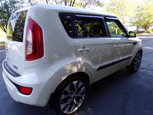 Used 2012 Kia Soul ! FWD image 10