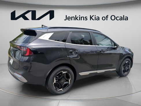 New 2026 Kia Sportage EX w/ EX Panorama Roof Package image 3