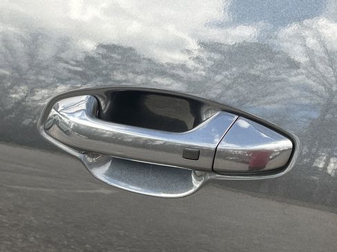 Certified 2022 Kia Seltos S image 32