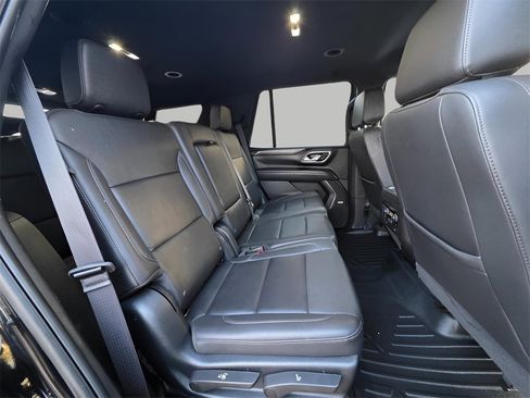 Used 2023 Chevrolet Tahoe Z71 w/ Z71 Off-Road Package image 8