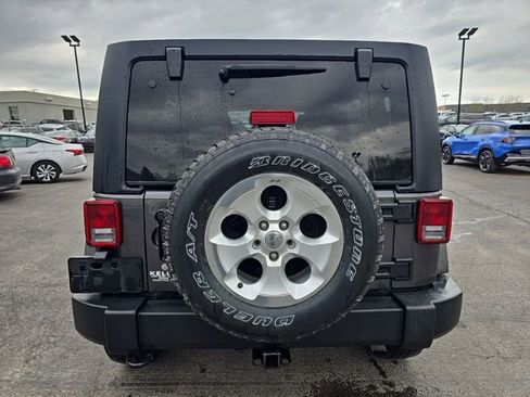 Used 2017 Jeep Wrangler Unlimited Sport w/ Quick Order Package 24S AWD/4WD image 6