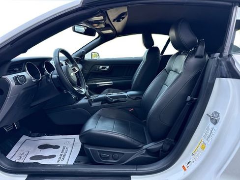 Used 2020 Ford Mustang GT Premium image 10