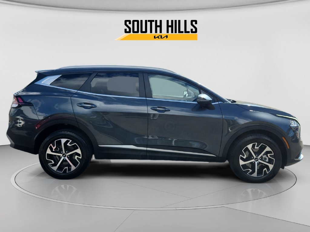 Certified 2023 Kia Sportage EX AWD/4WD image 6