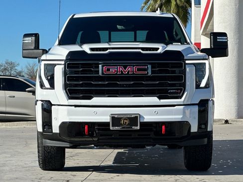 New 2026 GMC Sierra 2500 AT4 w/ AT4 Premium Plus Package image 10