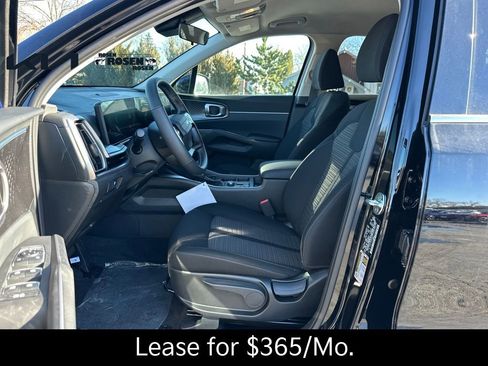 New 2026 Kia Sorento LX FWD image 9