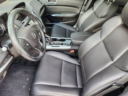 Used 2018 Acura TLX FWD image 13