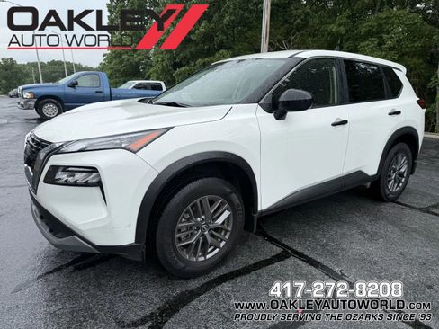 Used 2023 Nissan Rogue S FWD image 1