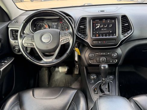Used 2020 Jeep Cherokee Latitude w/ Quick Order Package 26F North AWD/4WD image 14