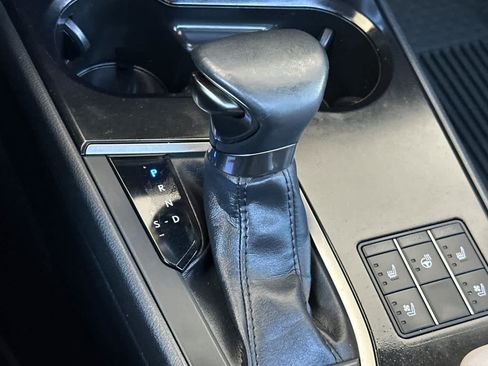 Certified 2023 Lexus UX 250h FWD w/ Accessory Package (Z1) image 23