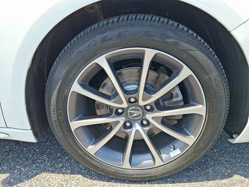 Used 2018 Acura TLX V6 SH-AWD w/ Technology Pkg image 9