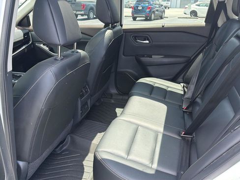 Used 2023 Nissan Rogue SL w/ SL Premium Package FWD image 11