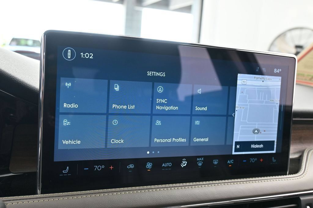 Used 2024 Lincoln Corsair Grand Touring AWD/4WD image 20