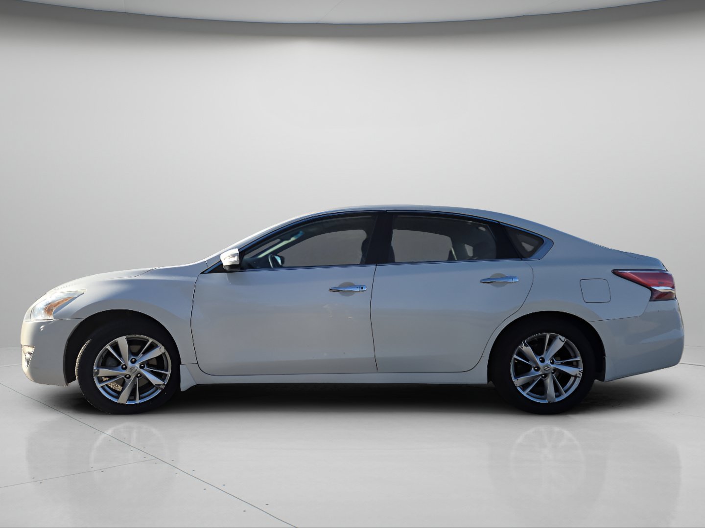 Used 2015 Nissan Altima 2.5 SL FWD image 18