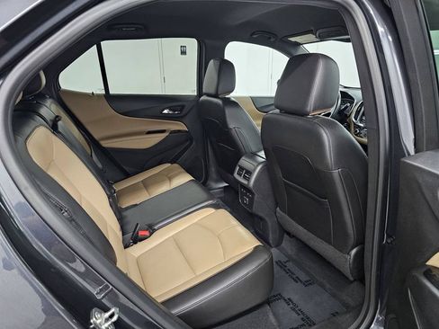 Used 2022 Chevrolet Equinox Premier AWD/4WD image 26