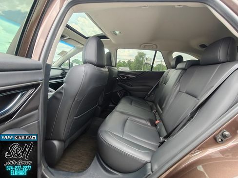 Used 2020 Subaru Outback Limited XT w/ Popular Package #2 AWD/4WD image 21