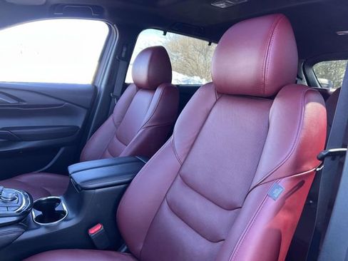 Certified 2023 MAZDA CX-9 Carbon Edition image 11