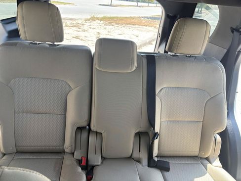 Used 2017 Ford Explorer FWD image 38