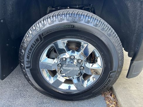 Used 2019 GMC Sierra 3500 Denali w/ Duramax Plus Package image 32