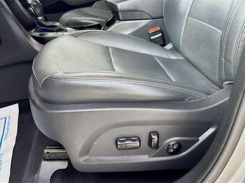Used 2017 Hyundai Santa Fe Sport 2.0T w/ Cargo Package FWD image 24