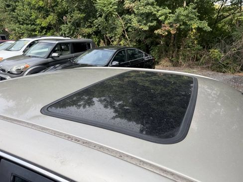 Used 2003 Toyota Avalon XLS FWD image 7