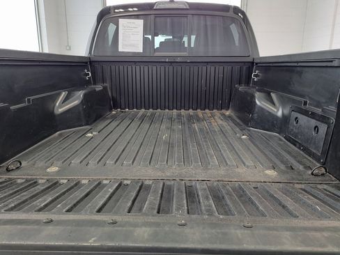 Used 2023 Toyota Tacoma SR image 27