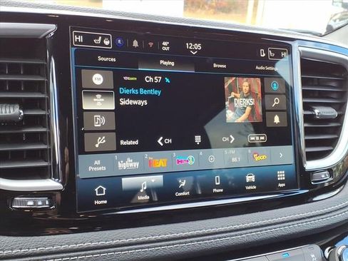 New 2026 Chrysler Pacifica Select image 19