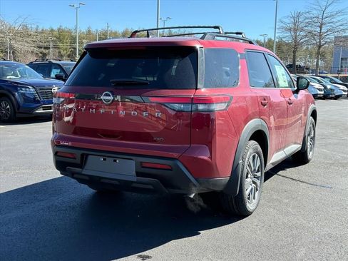 New 2026 Nissan Pathfinder SV image 7