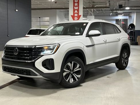 New 2026 Volkswagen Atlas Cross Sport SE image 25