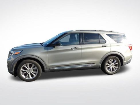 Used 2020 Ford Explorer Limited RWD image 11