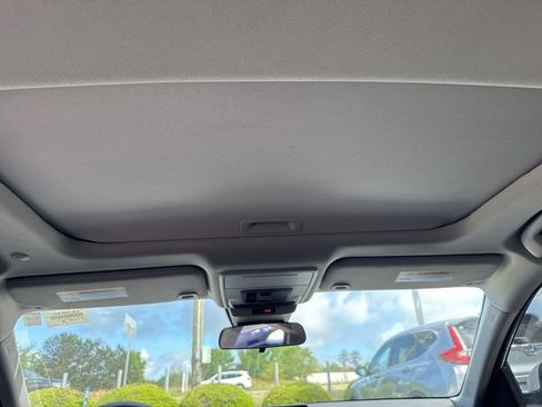 Certified 2023 Honda Accord EX image 15