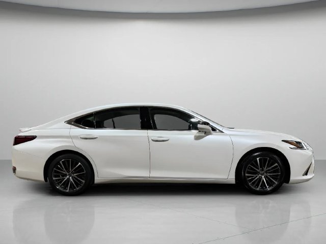 Certified 2025 Lexus ES 300h w/ Premium Package FWD image 2