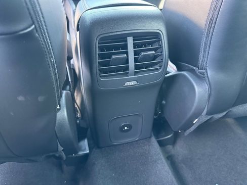 New 2025 Ford Escape ST-Line w/ Tech Pack #1 image 31