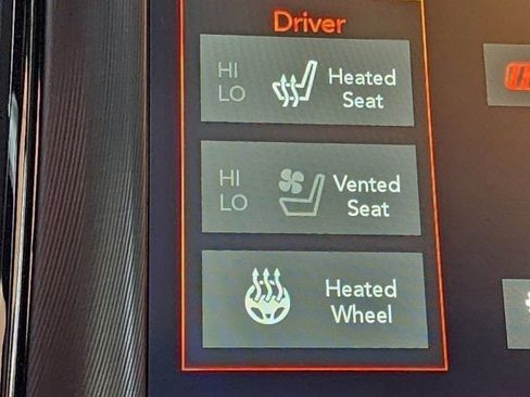 Used 2023 Dodge Challenger SRT Hellcat RWD image 9