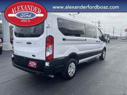 Used 2023 Ford Transit 350 XLT image 4