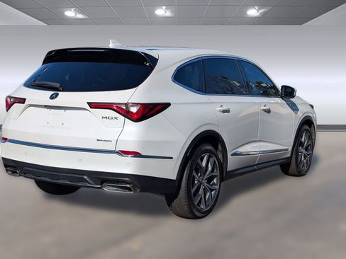 Used 2023 Acura MDX SH-AWD w/ Technology Package image 9