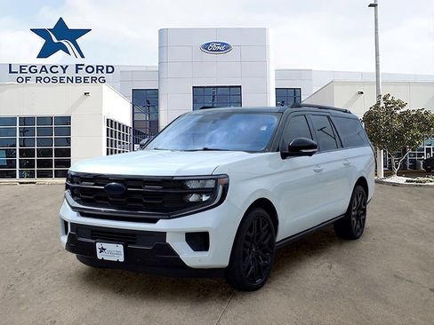 Used 2025 Ford Expedition Max Platinum w/ Platinum Ultimate Package AWD/4WD image 1