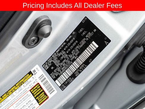 Certified 2024 Toyota Highlander XLE AWD/4WD image 23