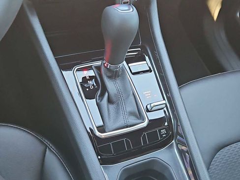 New 2026 Jeep Compass Latitude image 30