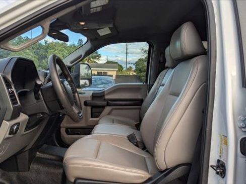 Used 2020 Ford F250 XL w/ Power Equipment Group image 13