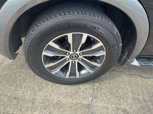 Used 2020 Nissan Armada SL w/ Premium Package image 22