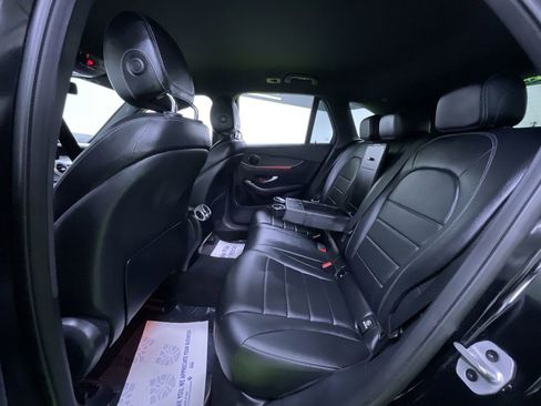 Used 2022 Mercedes-Benz GLC 300 4MATIC image 26