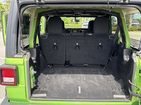 Used 2019 Jeep Wrangler Unlimited Sport S image 31