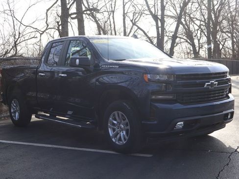 Used 2022 Chevrolet Silverado 1500 RST w/ Safety Package image 12