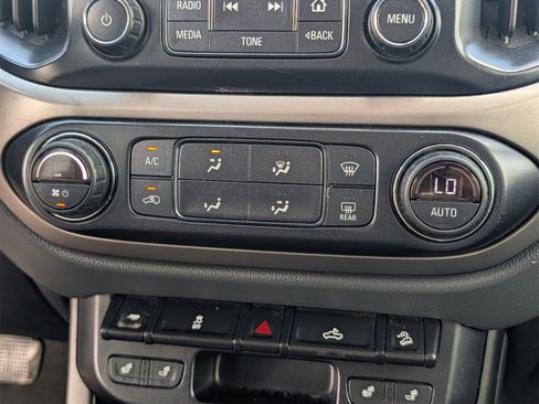 Used 2018 Chevrolet Colorado Z71 image 15